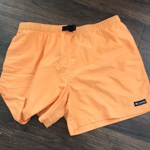 Columbia shorts size xl